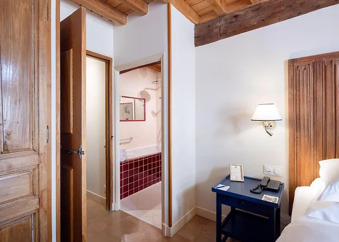 Le Champ Des Oiseaux Hotel & Spa