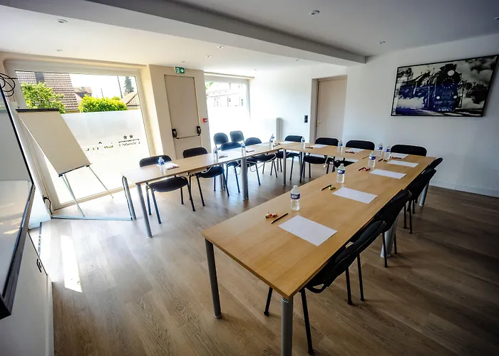 Contact Hotel De Troyes 5 Mn Centre Ville Avec Parking Prive